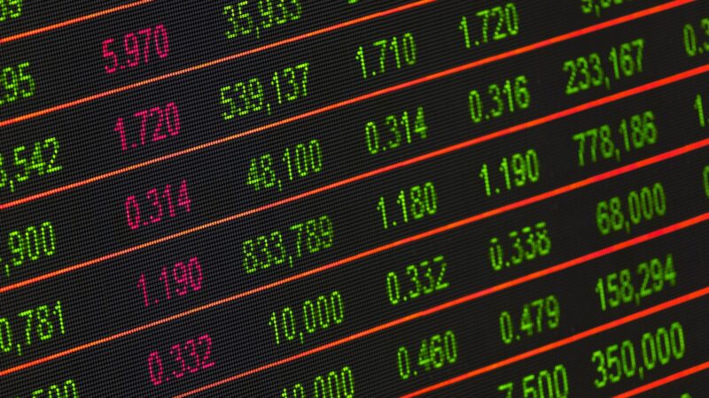 Stock market screen showing India’s market trends and dead economic indicators in 2025